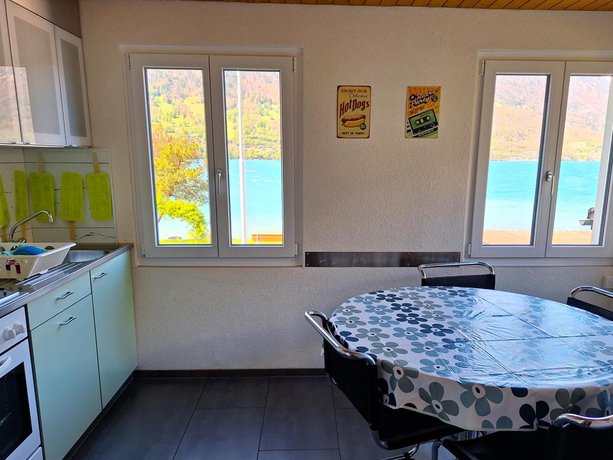 Lake House Bönigen 外观 照片