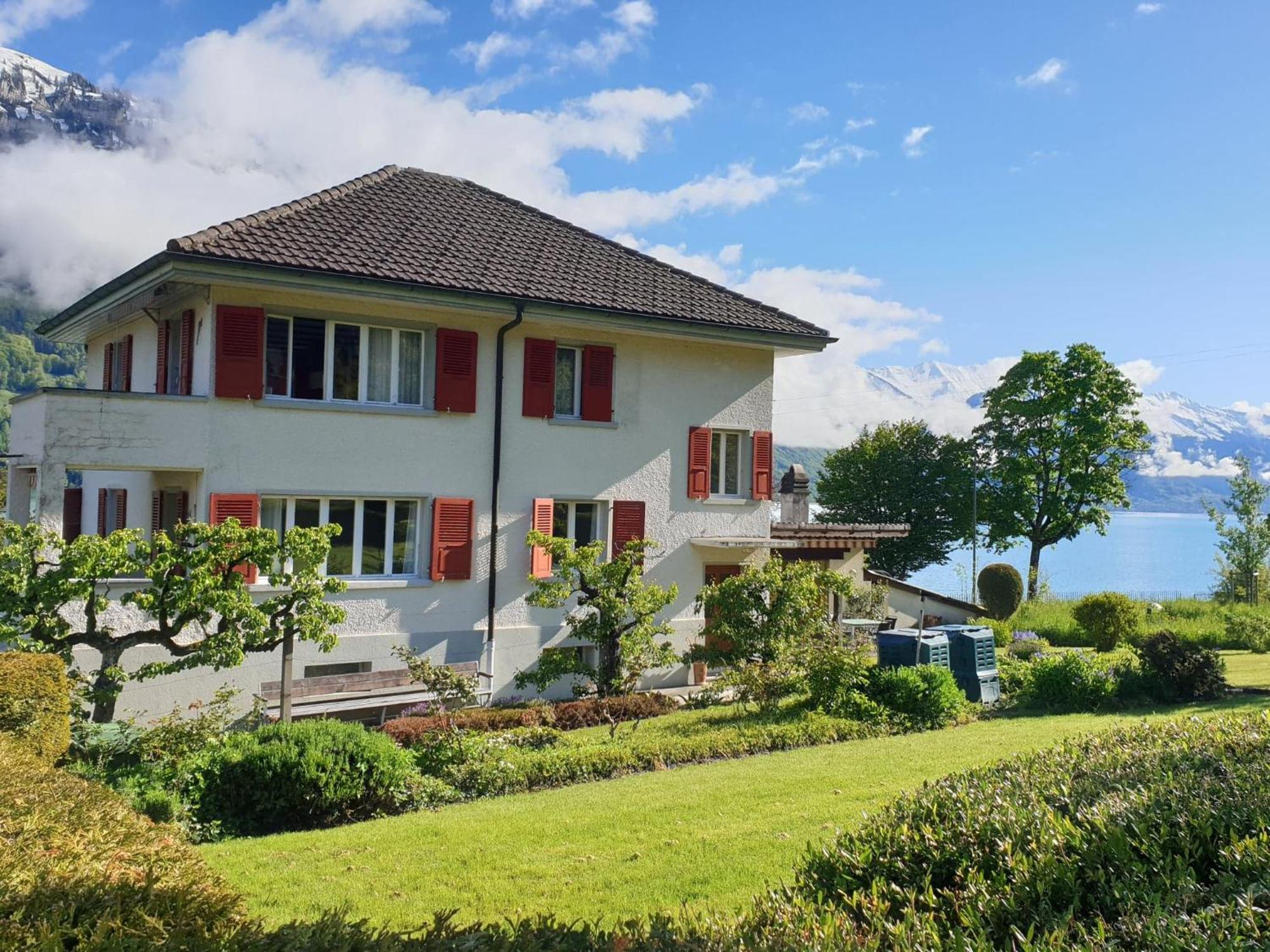 Lake House Bönigen 外观 照片