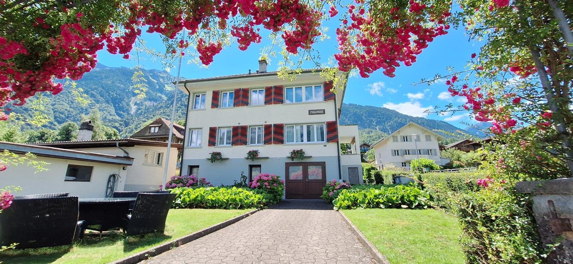Lake House Bönigen 外观 照片